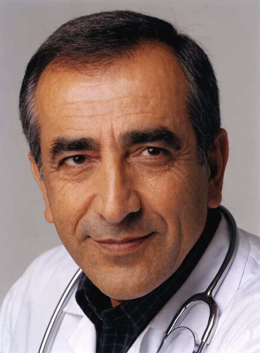 Dr. Mehmet Demir
